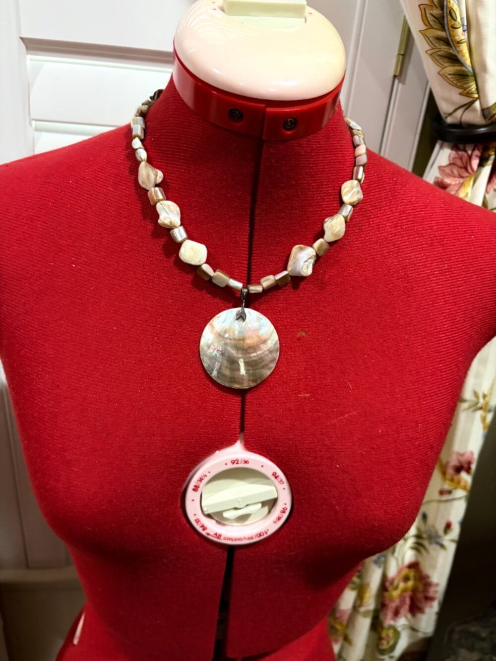 Two necklace set - Picture 4 of 7